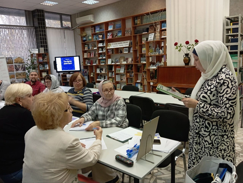 В татарской национальной общине родной язык изучают все, от мала до велика.