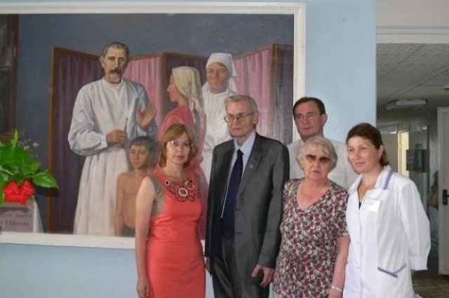 Нина Долгова, Андрей Иезуитов на встрече с сотрудниками Ядринской больницы.