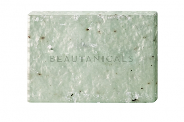 Обновляющее мыло Beautanicals, на 95% состоящее из натуральных ингредиентов.