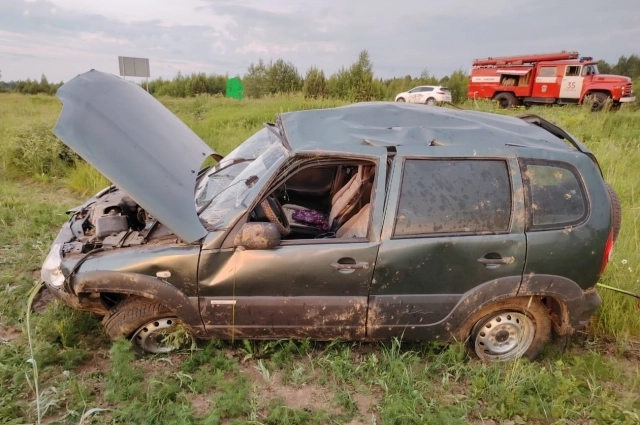 Автомобиль получил серьёзные повреждения.
