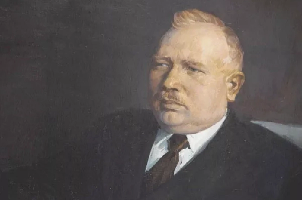 Павел Александрович Молчанов (18 февраля 1893 — октябрь 1941) — русский советский учёный-метеоролог, доктор технических наук, профессор, изобретатель первого в мире радиозонда.