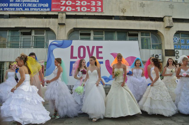 парад невест 