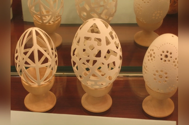 Чем больше площадь удалённой скорлупы, тем «воздушнее» получаются работы.