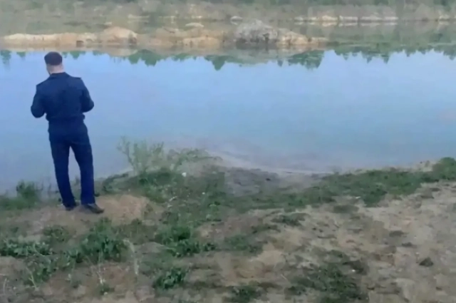 Сотрудник прокуратуры на месте трагедии.