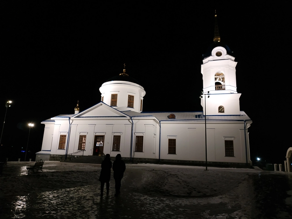 Храм Рождества Богородицы в Добрянке
