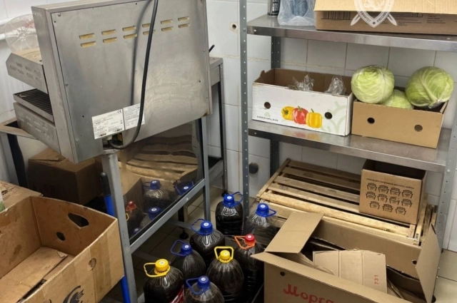 Сейчас идут проверки прокуратуры, СК и Роспотребнадзора. 