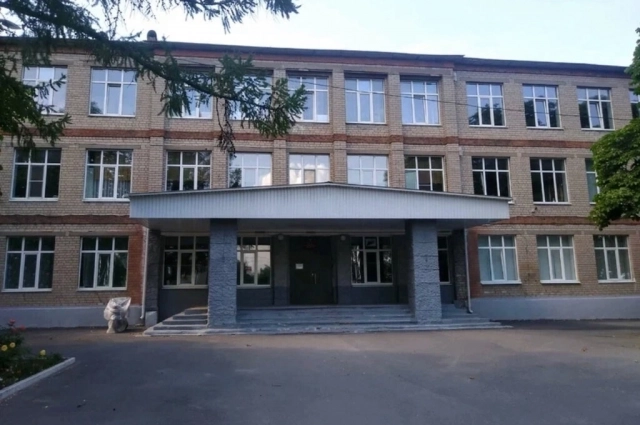 Школа № 40, где произошло ЧП.