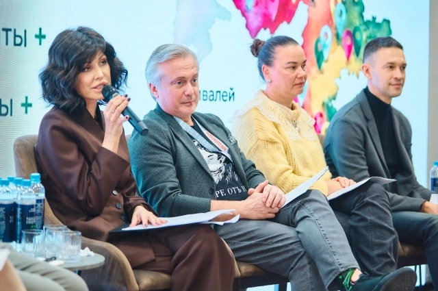 Ирина Текслер, Руслан Новиков, Инна Хваткова, Сергей Малозёмов.