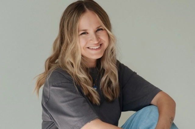 Ася старается быть всегда честна с собой и внимательна к окружающим.