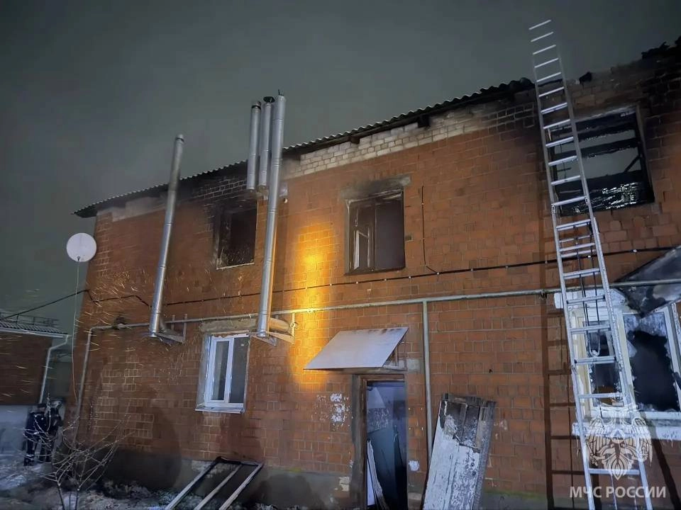 пожар в кирпичном доме