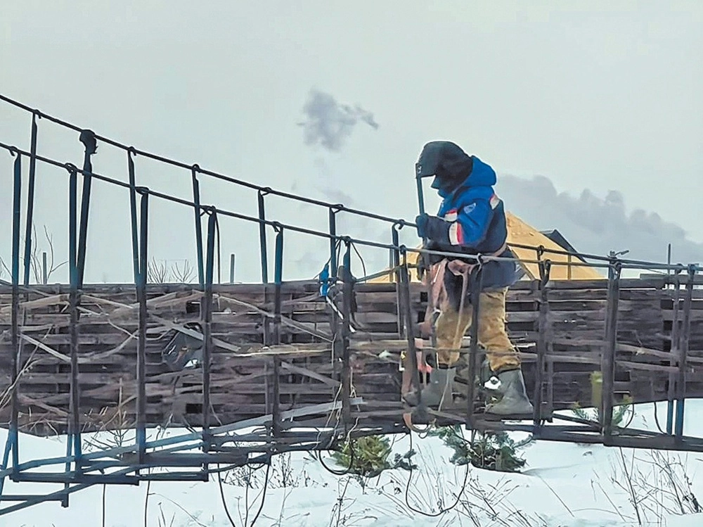 «АиФ» написал несколько статей в поддержку местных жителей в их желании сохранить мост, и работы начались в феврале этого года.