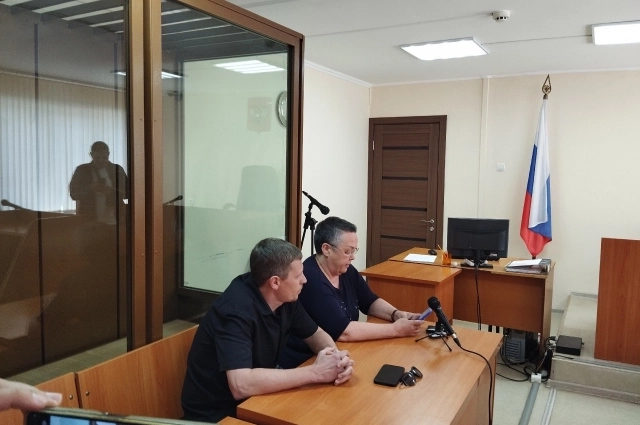 А. Байкаров в зале суда