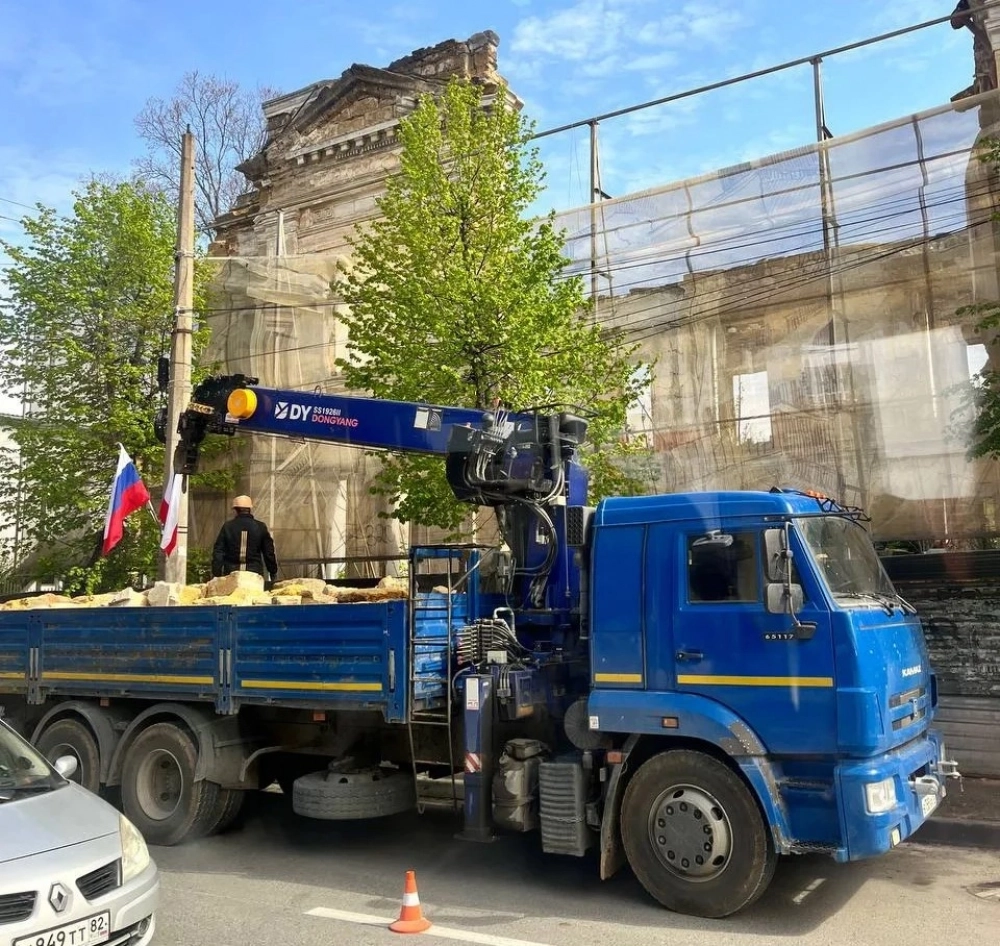 Дом Арендта обещают восстановить к концу следующего года.