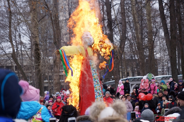 Сжигать чучело Масленицы в Перми будут в парке Горького 17 марта.