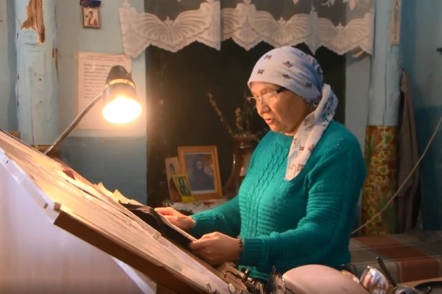Местные жители сами восстанавливают храмы, помолясь.