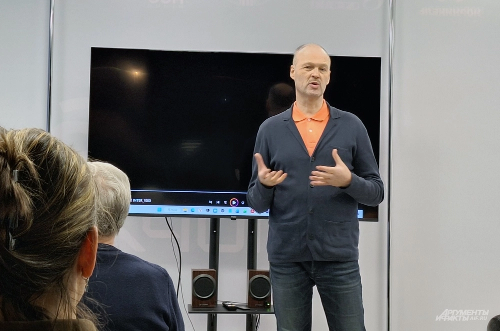 Валентин Юшкевич.