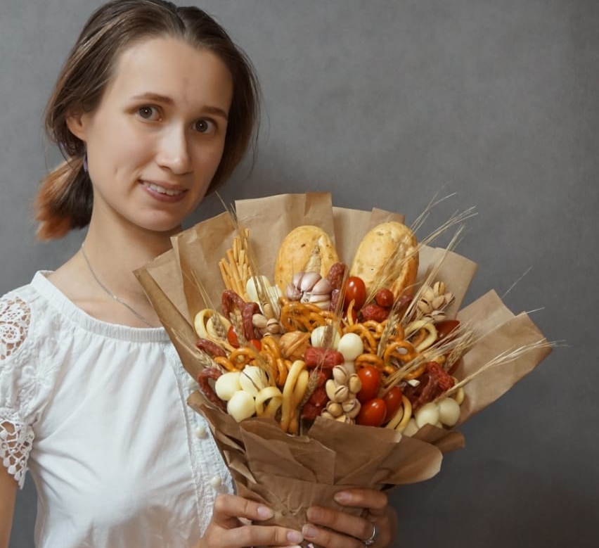 предприниматель-флорист Мария Залазаева с февраля 2020 года стала самозанятой.