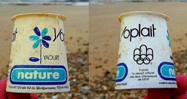 Этот пластиковый стакан был выброшен в океан в 1976 году в Канаде и найден в 2016 во Франции. За 40 лет он даже не начал разлагаться!