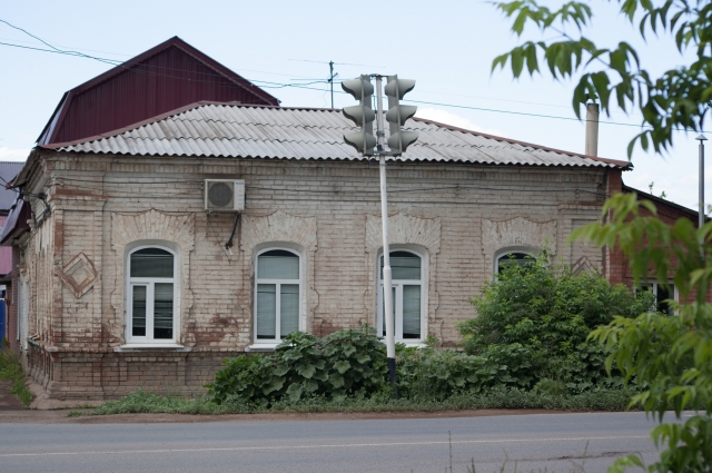 Два дома Ефремовых снесены, остался один. 
