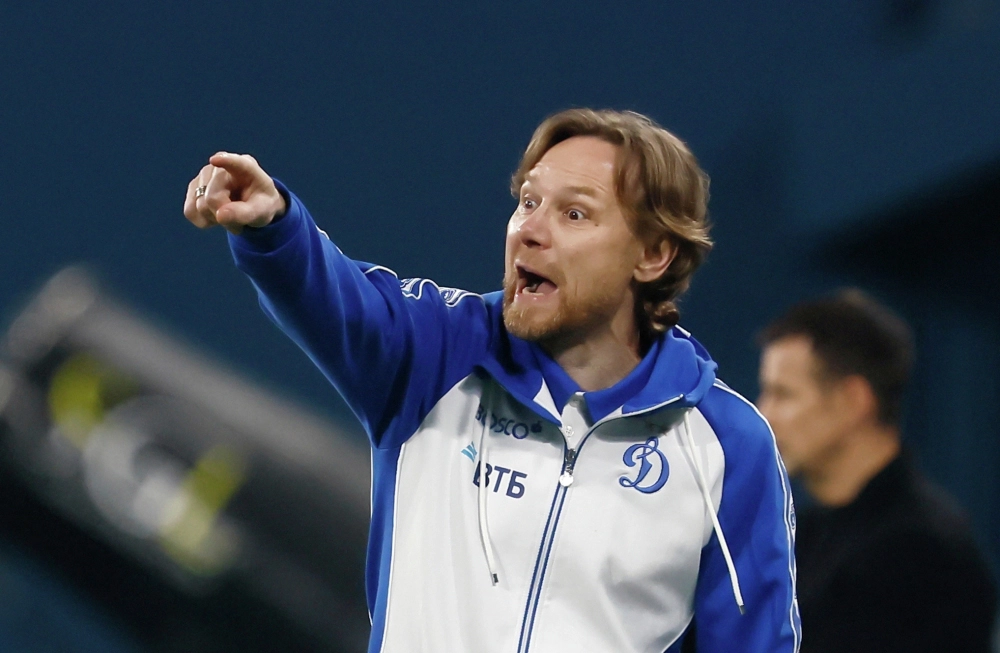 Валерий Карпин.