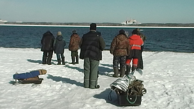 Спасение рыбаков на Белоярском водохранилище.