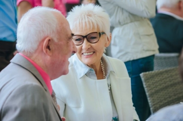 С супругой Людмилой Петровной.