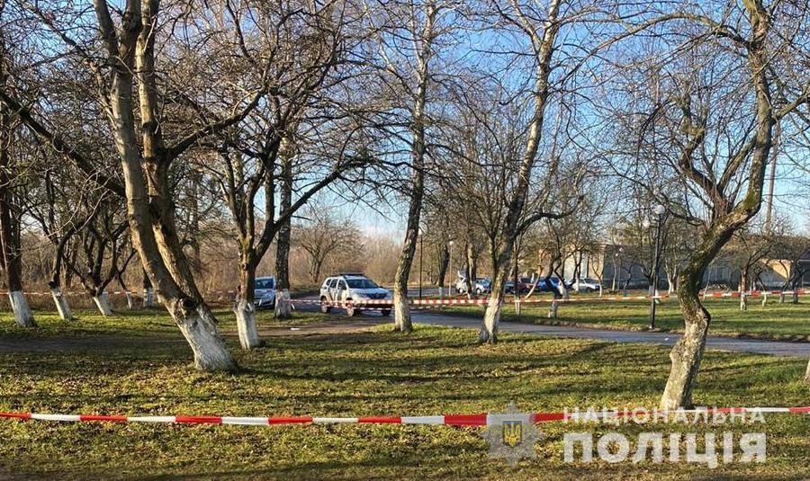 Смерть мужчины от взрыва петарды.