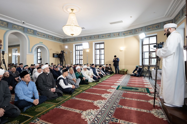 Перед Ураза-байрамом нужно выполнить ряд предписаний.