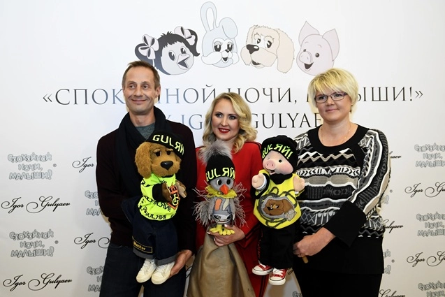 Заслуженный артист России Андрей Нечаев, заслуженная артистка России Ирина Ланкина и заслуженная артистка России Оксана Чабанюк (слева направо)