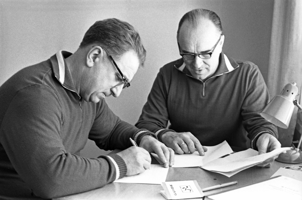 Аркадий Чернышёв и Анатолий Тарасов, 1965 г.