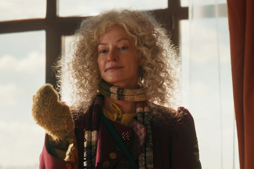 Светлана Ходченкова в фильме «Яга на нашу голову», 2025