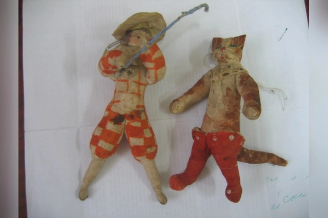 Ватные Маркиз Карабас и Кот в сапогах.