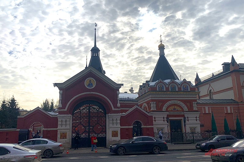 Покровский монастырь.