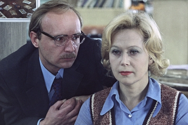 Светлана Немоляева в фильме «Служебный роман».
