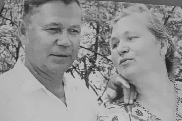 Родители Бориса Шмырова в 1968 году.
