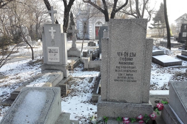 Так выглядят могилы русских на кладбище в Китае.