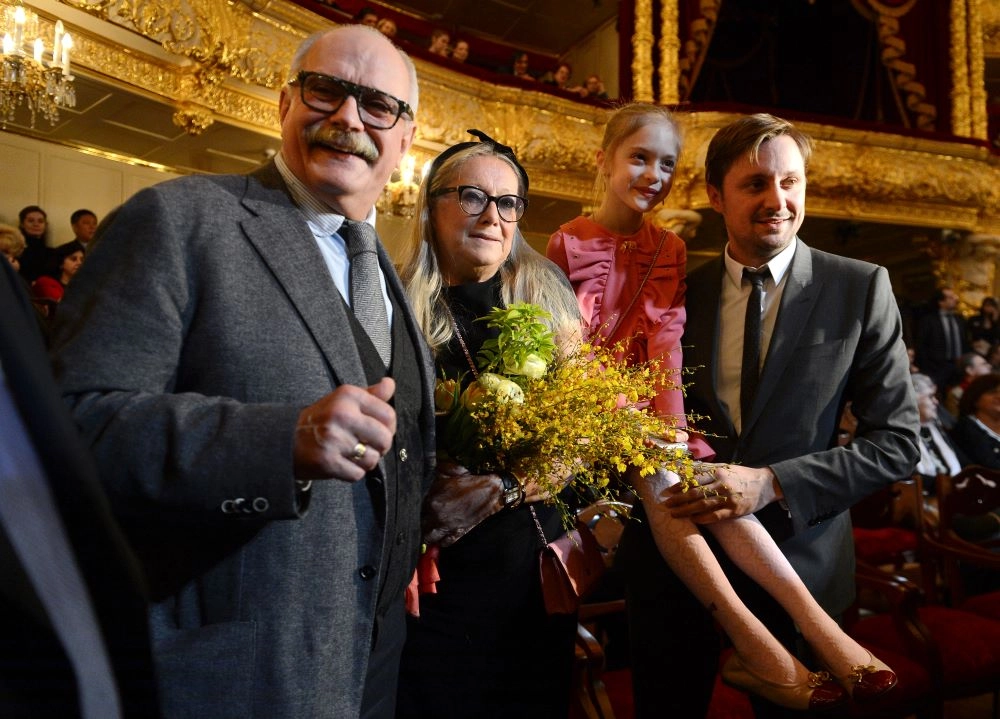 Никита Михалков, Татьяна Михалкова, Артем Михалков