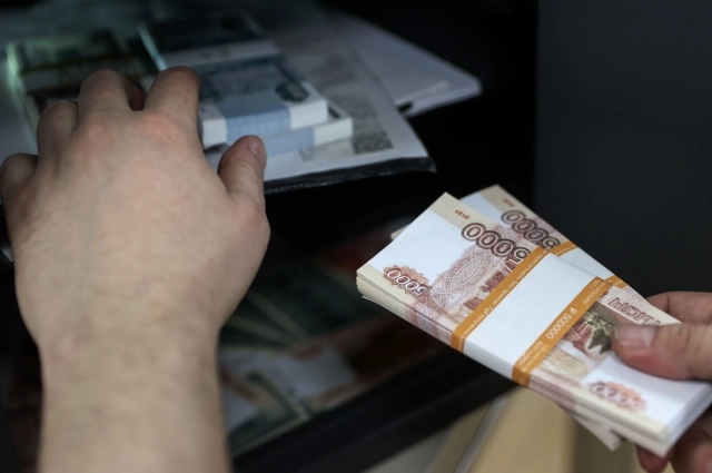 В суде бывший оперативник полностью признал вину, извинился перед потерпевшими и заявил о возмещении ущерба.