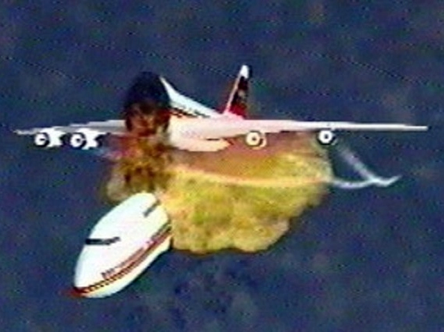 Кадр из анимационного ролика ЦРУ, изображающего крушение рейса TWA 800.