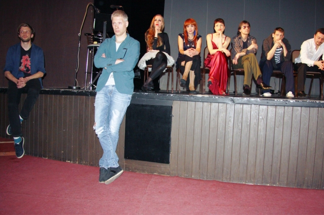 Семён Серзин известен постановками в Санкт-Петербурге и Ярославле. 