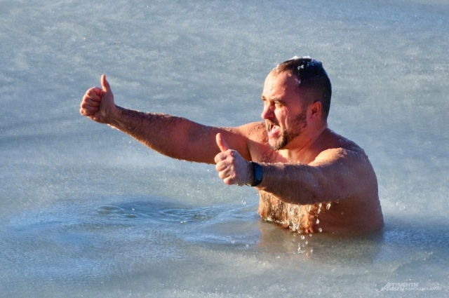 Помощь может потребоваться даже опытному моржу!