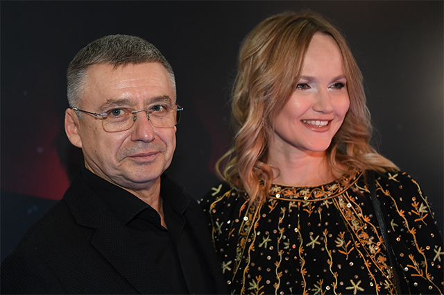 Ресторатор Антон Табаков с супругой Анжеликой, 2019 год.