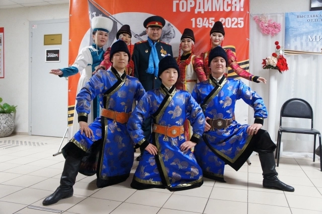 На родине Сергея Степанова встретили торжественно.