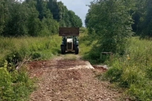 Отремонтированный мост в деревне Ивановская