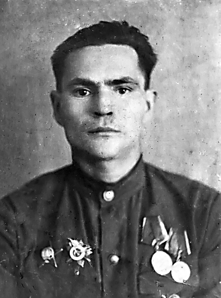 23 апреля 1945 г. А. Давыдов был награждён орденом Отечественной войны II степени