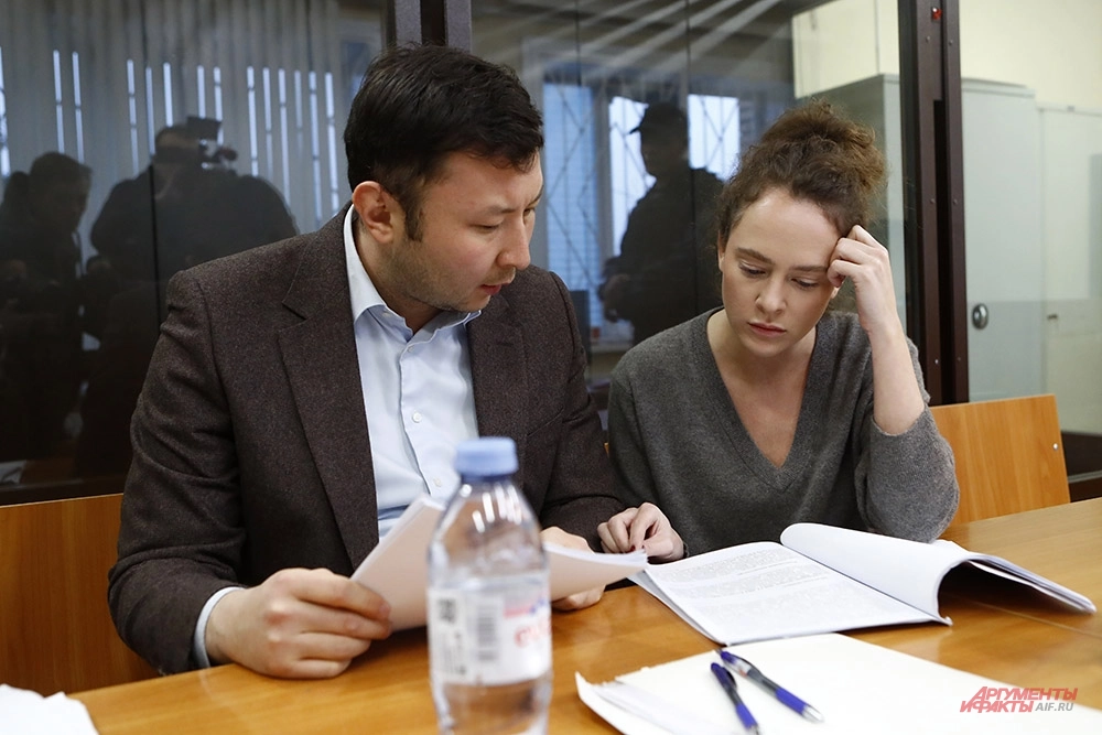 Аглая Тарасова в суде