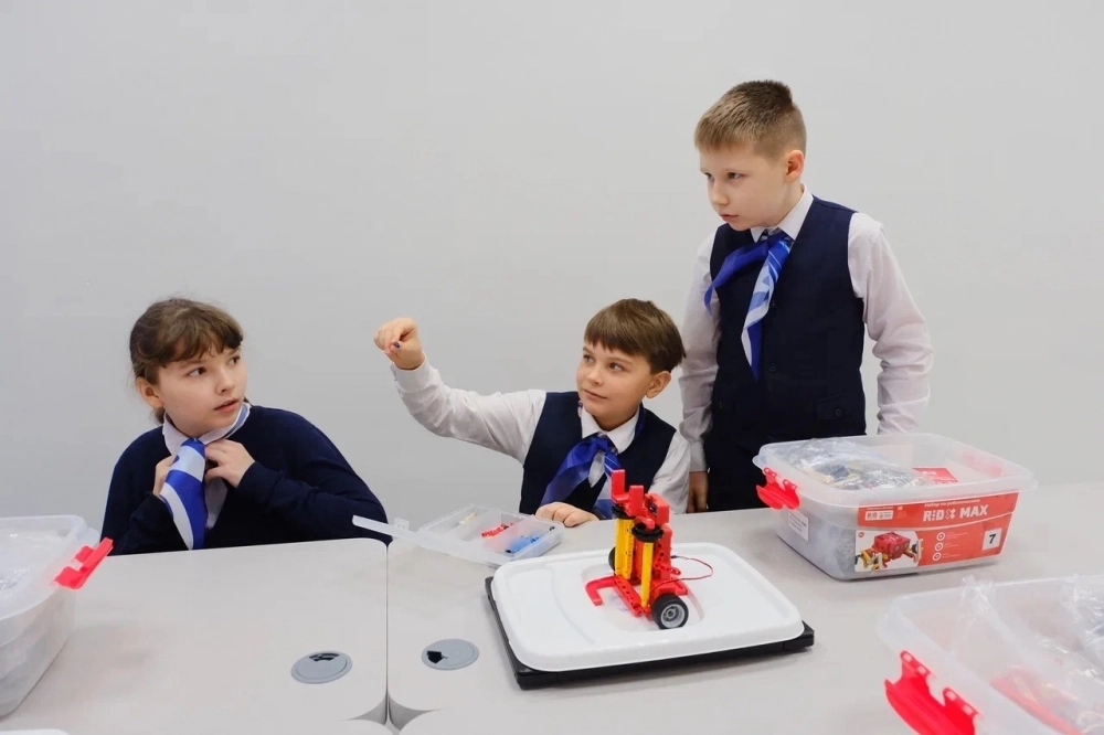 Благодаря капремонту здесь удалось создать новые пространства для дополнительного образования 