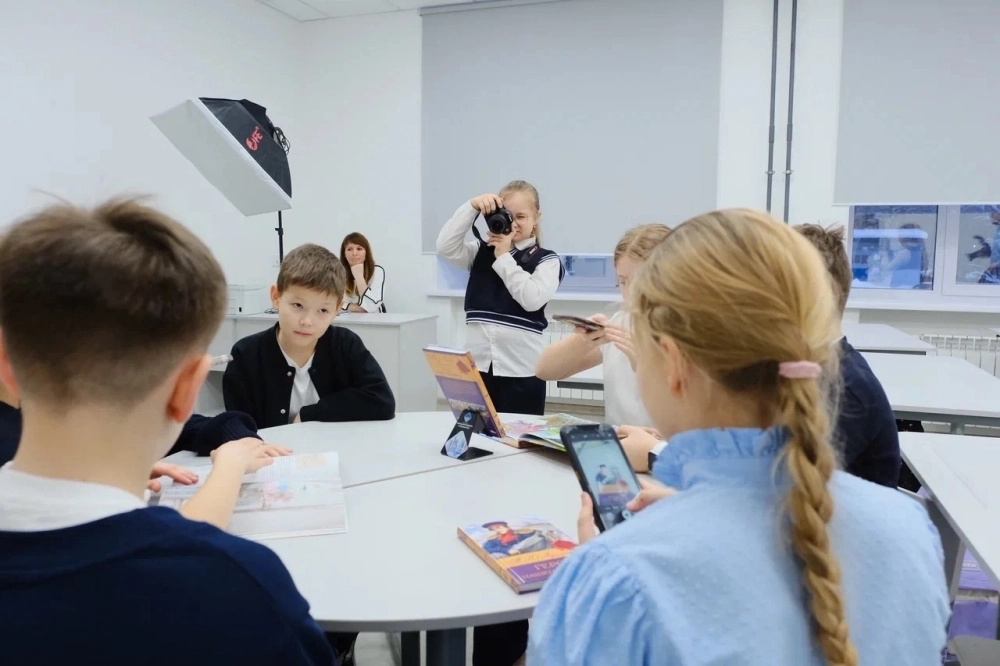 Школьники с удовольствием осваивают новые помещения