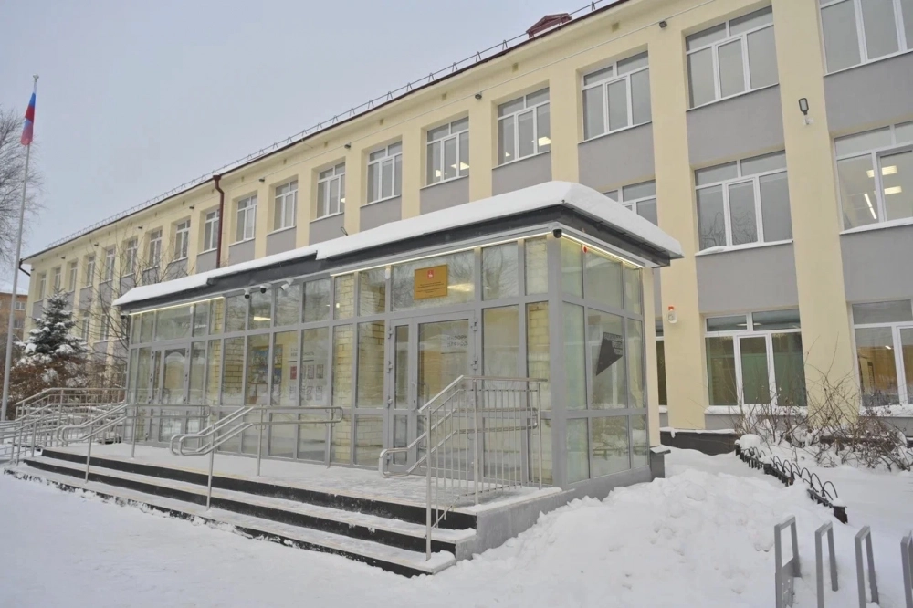 Здания преобразились изнутри и снаружи.