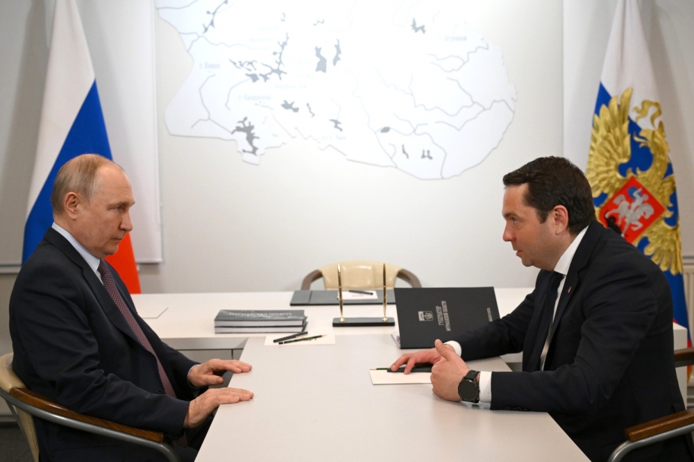 Андрей Чибис на встрече с Владимиром Путиным отметил широкую палитру социальных проектов предприятий, работающих в Арктике.
